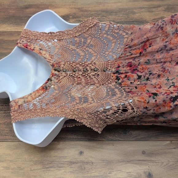 gimmicks by BKE Tops - Gimmicks Tank Top Blouse Buckle S